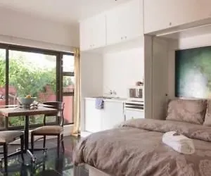 3* Guest house John Bauer Pottery Studio